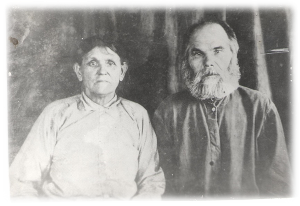 Гречанниковы Татьяна Васильевна (1876 г.р.) и Федот Васильевич (1874 г.р.).