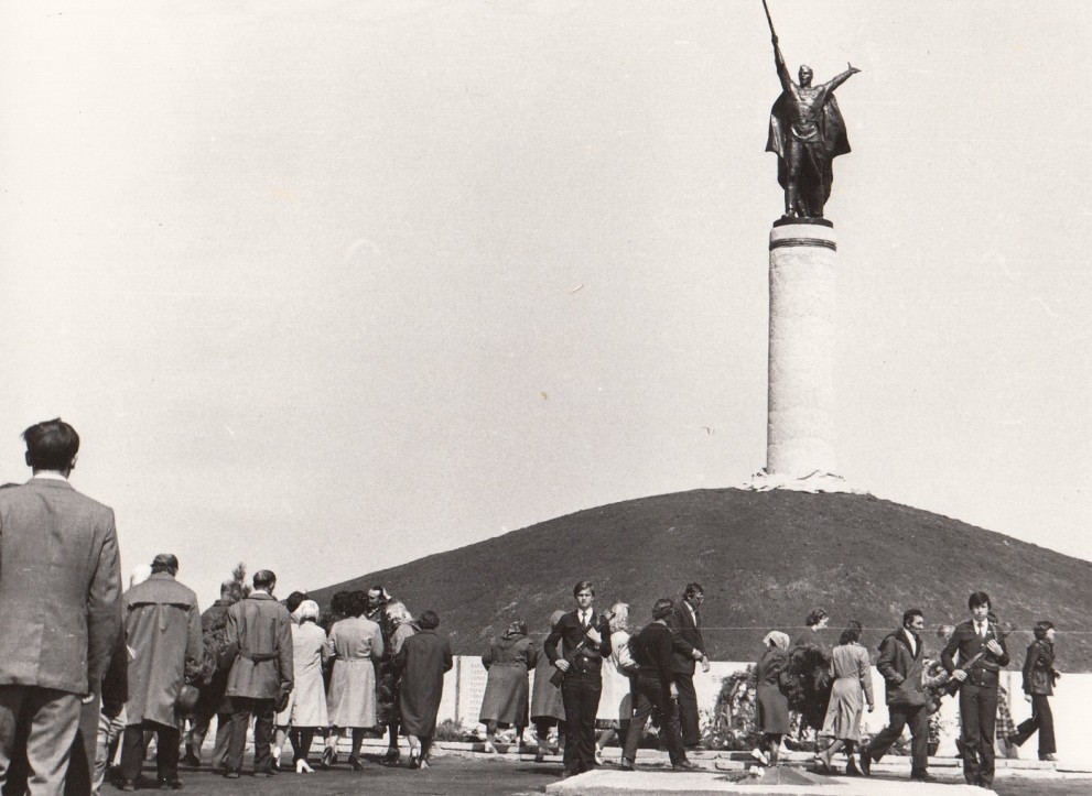 Фотографии.