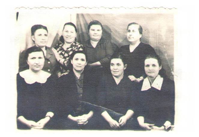 Первый коллектив швейной мастерской, 1963 год.